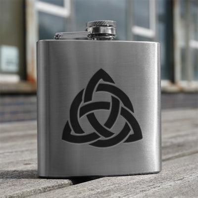 6oz Stainless Steel Hip Flask With Cups Gift Set (Scottish designs)