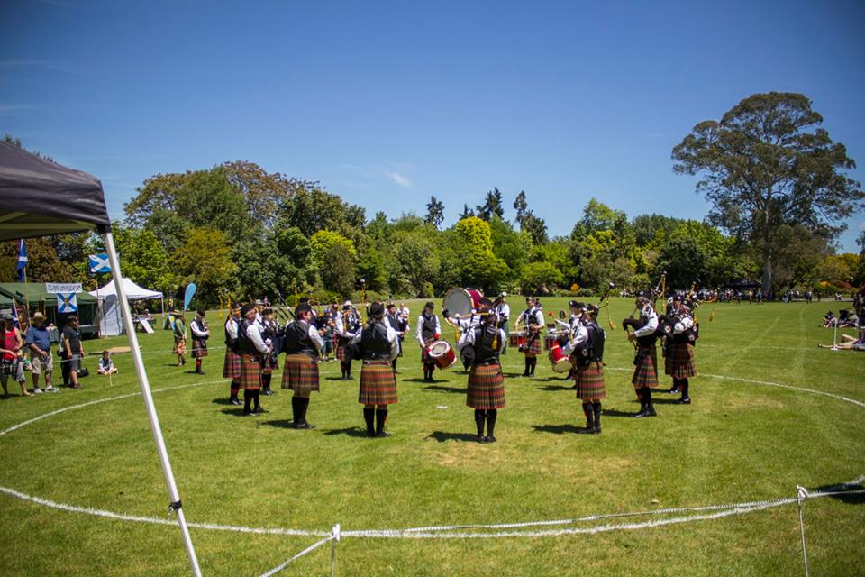 Contest at the Gardens - 4 November