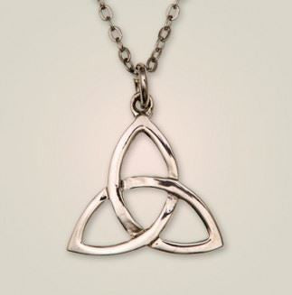 Crinan Knot Pendant - 