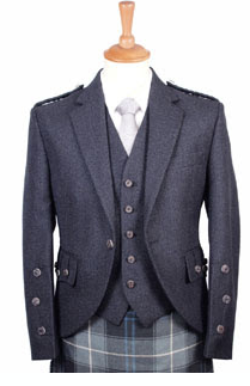 Braemar in Tweed -  - 3