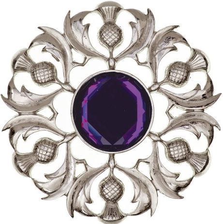 Plaid Brooch Scottish Thistle Centre Stone (234)